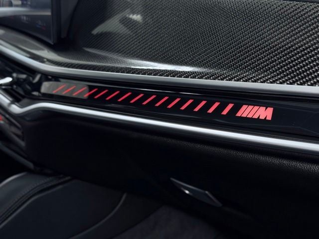 2025 BMW X6 M60i