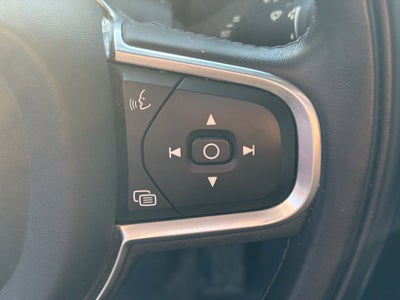 2022 Volvo S60 B5 Momentum