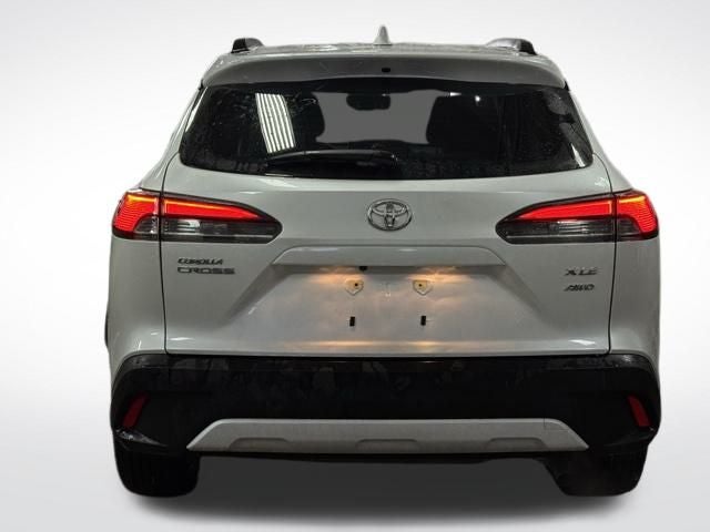 2024 Toyota Corolla Cross XLE