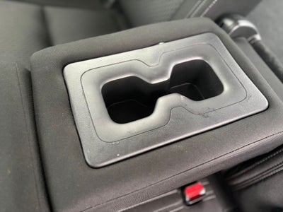2025 Mitsubishi Outlander ES