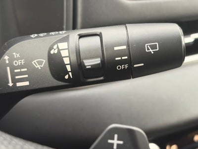 2025 Mitsubishi Outlander ES