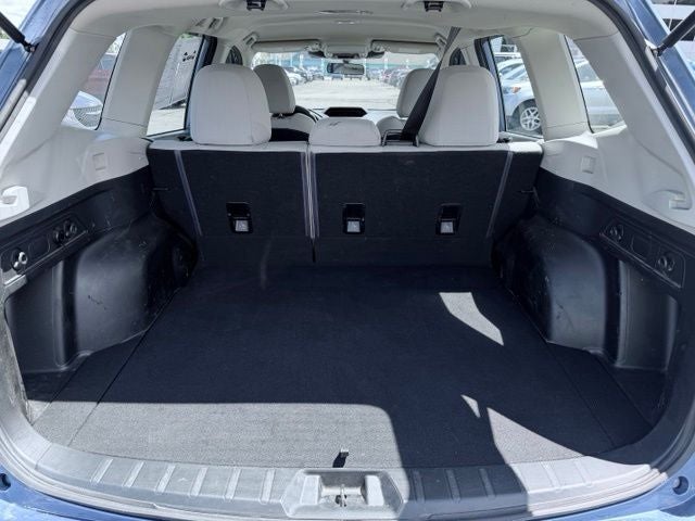 2023 Subaru Forester Base