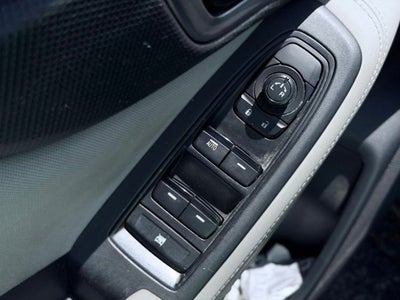 2023 Subaru Forester Base