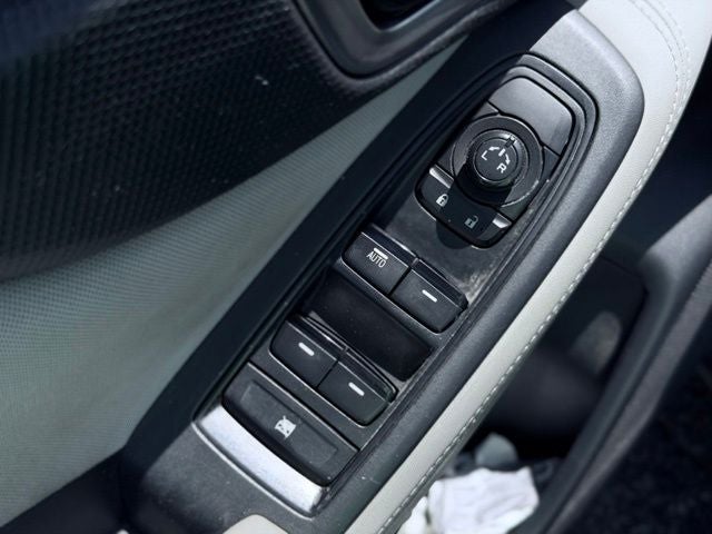 2023 Subaru Forester Base