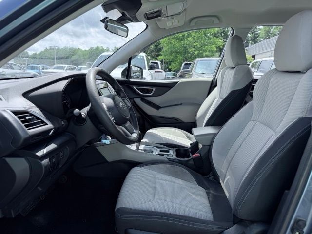 2023 Subaru Forester Base