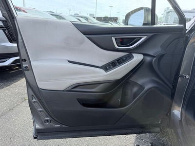 2023 Subaru Forester Base