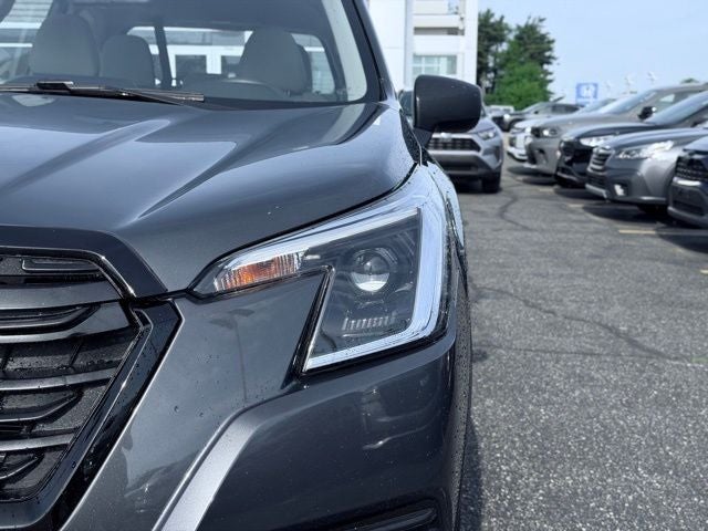 2023 Subaru Forester Base