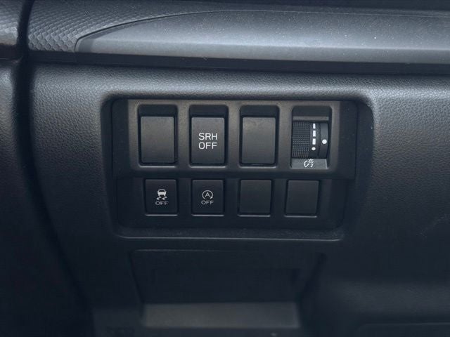 2023 Subaru Forester Base