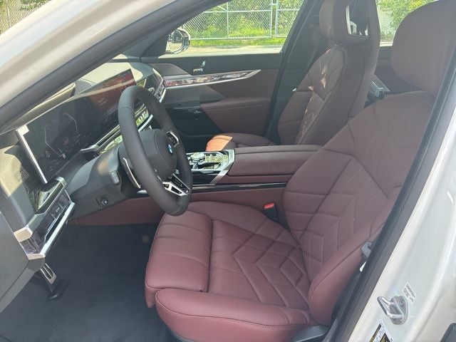 2025 BMW 7 Series xDrive