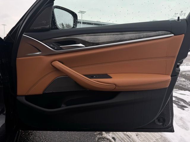 2023 BMW 5 Series i xDrive