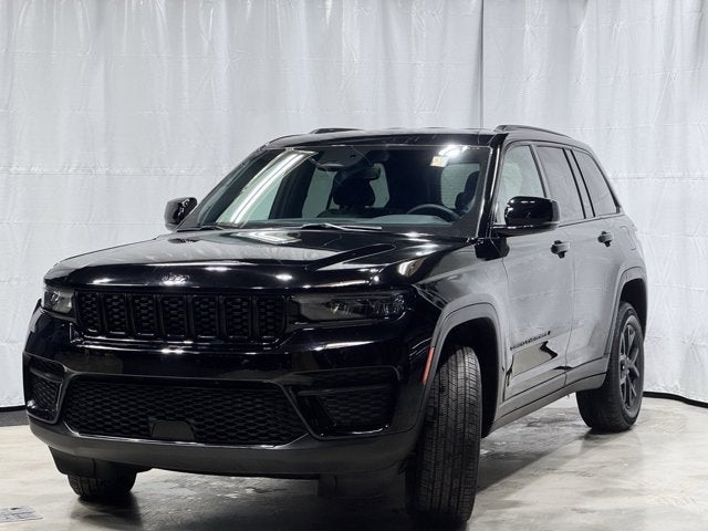 2024 Jeep Grand Cherokee Altitude