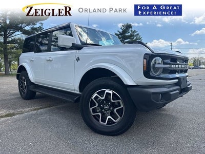 2025 Ford Bronco Outer Banks