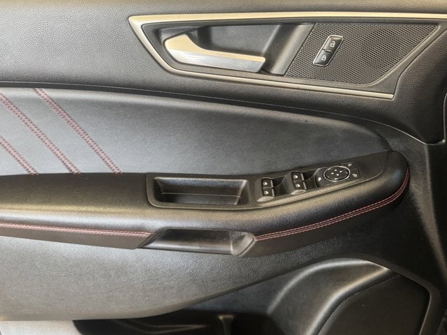2022 Ford Edge ST Line
