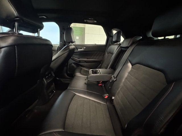 2022 Ford Edge ST Line