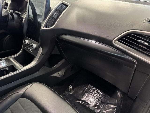 2022 Ford Edge ST Line