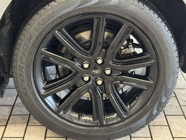 2022 Ford Edge ST Line