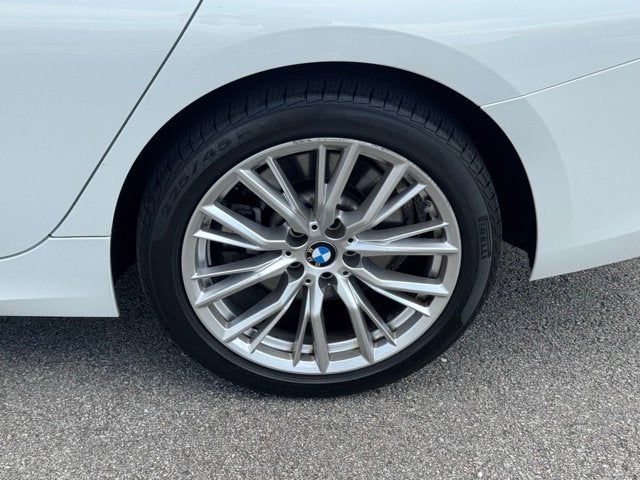 2023 BMW 3 Series 330i