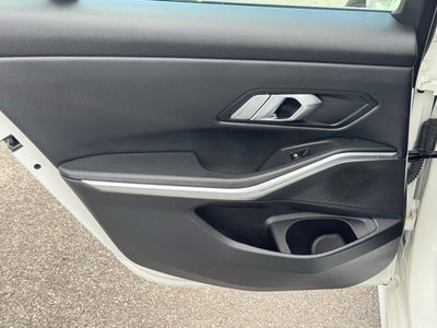 2023 BMW 3 Series 330i