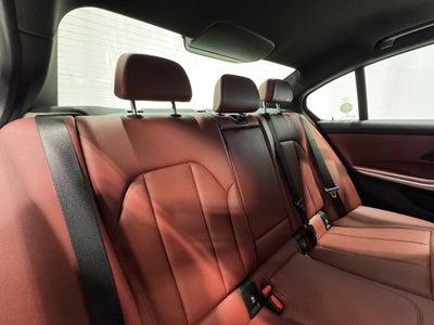 2025 BMW 3 Series 330i xDrive