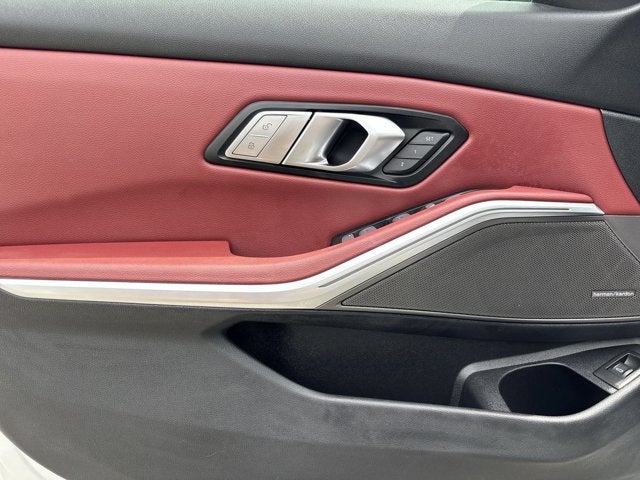 2025 BMW 3 Series 330i xDrive