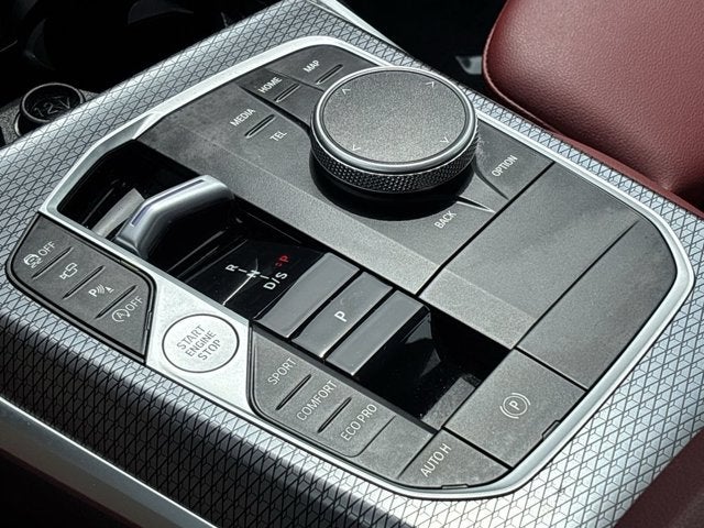 2025 BMW 3 Series 330i xDrive