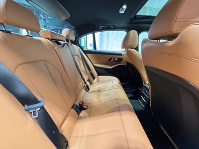 2025 BMW 3 Series 330i xDrive