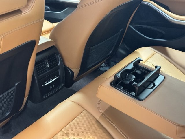 2023 BMW 3 Series 330i xDrive