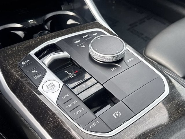 2024 BMW 3 Series 330i xDrive
