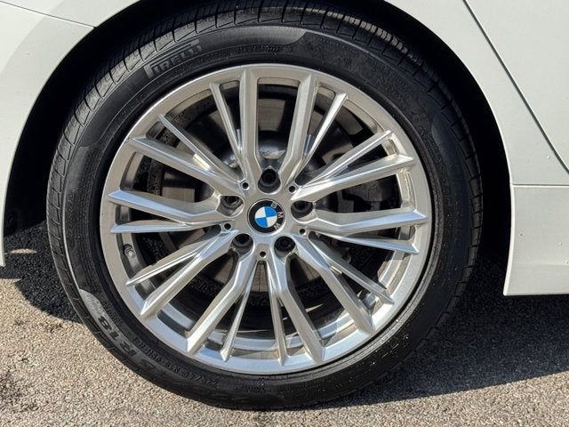 2023 BMW 3 Series 330i xDrive