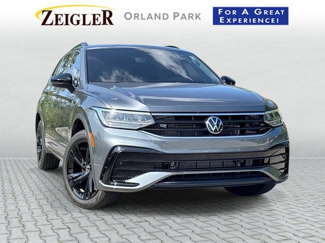 2024 Volkswagen Tiguan SE R-Line Black