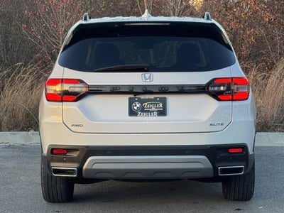 2023 Honda Pilot Elite