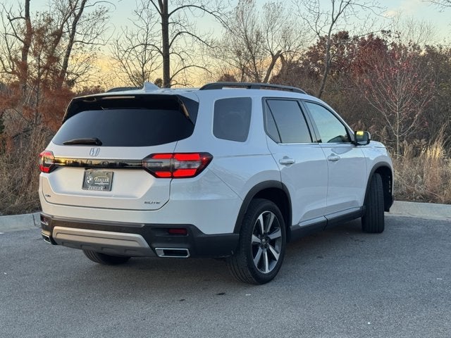 2023 Honda Pilot Elite