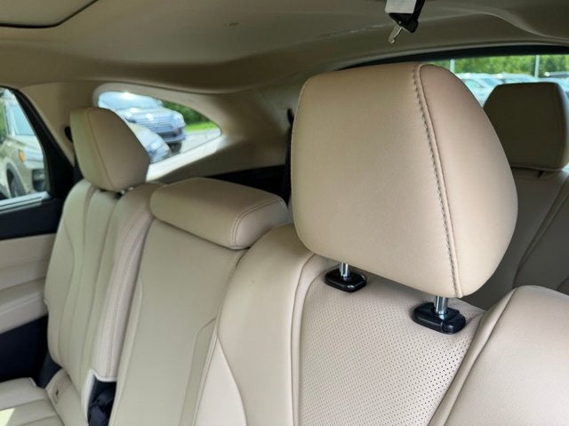 2023 Acura MDX w/Technology Package