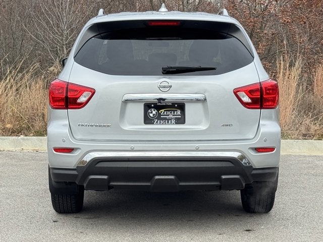 2020 Nissan Pathfinder S