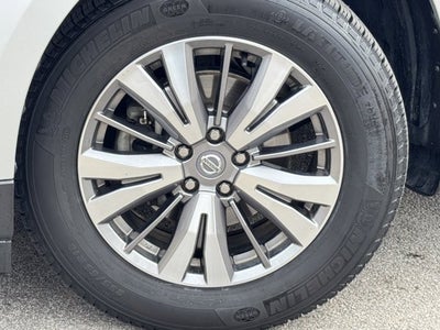 2020 Nissan Pathfinder S