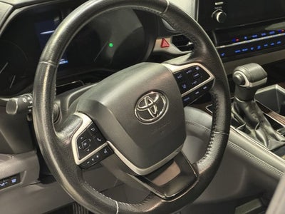 2021 Toyota Sienna XLE