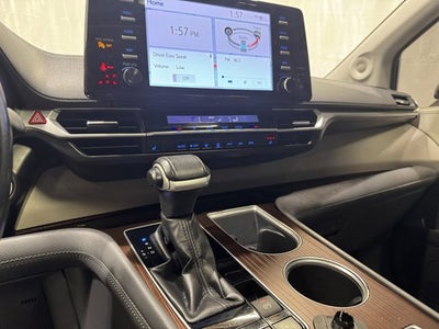 2021 Toyota Sienna XLE