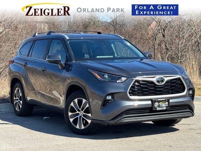 2023 Toyota Highlander XLE