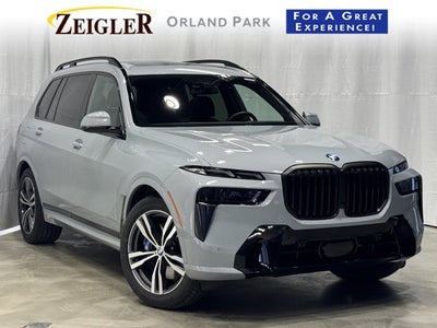 2025 BMW X7 xDrive40i