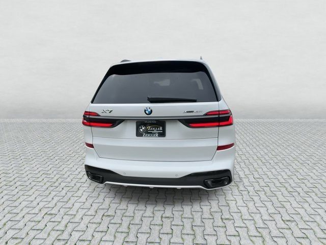 2027 BMW X7 xDrive40i