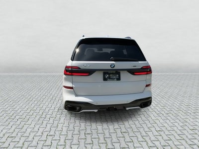 2027 BMW X7 xDrive40i
