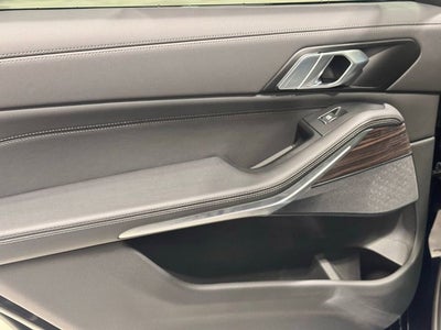 2026 BMW X7 xDrive40i