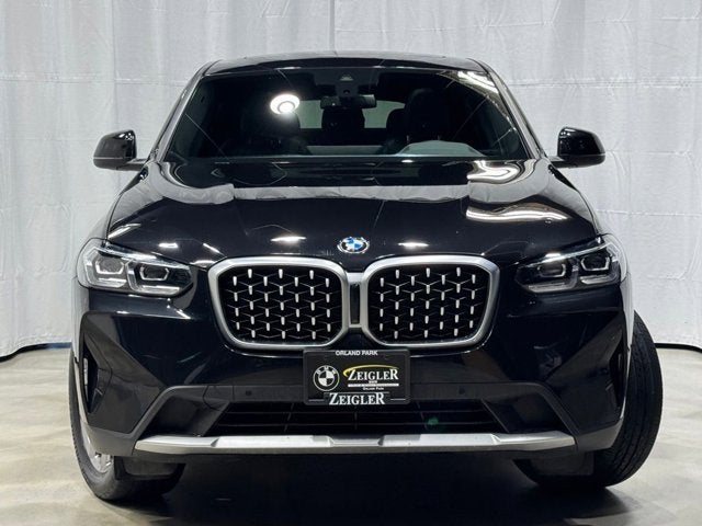 2023 BMW X4 xDrive30i