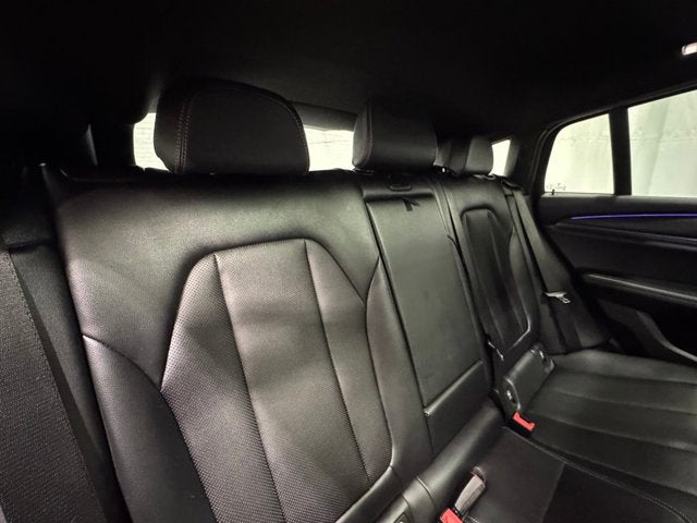 2023 BMW X4 xDrive30i