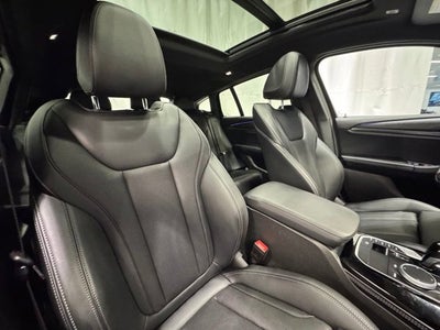 2023 BMW X4 xDrive30i