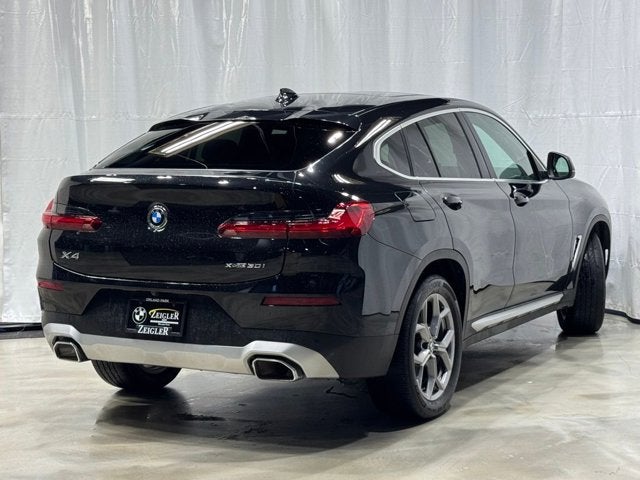 2023 BMW X4 xDrive30i