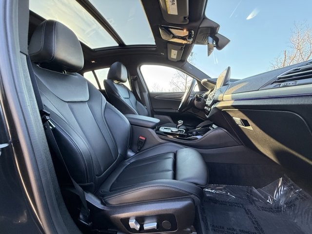 2023 BMW X4 xDrive30i