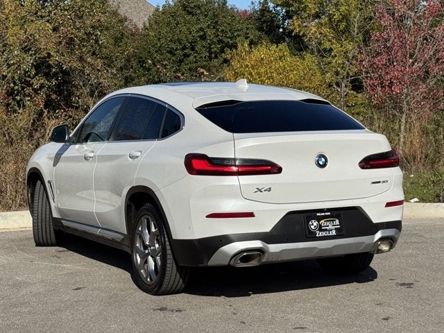 2023 BMW X4 xDrive30i