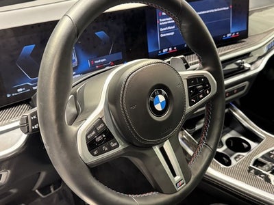 2025 BMW X7 M60i