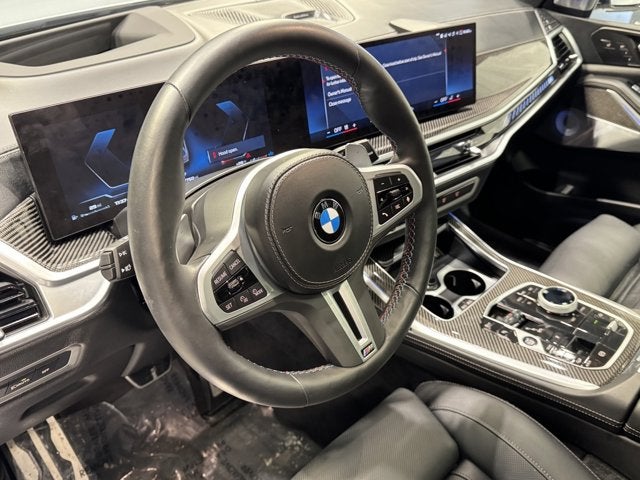 2025 BMW X7 M60i